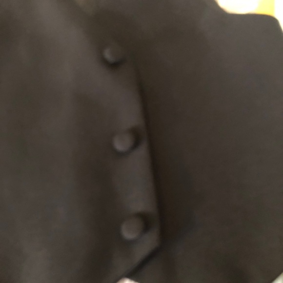 4 four pieces to this BLACK TODDLERS SUIT!$8 - Picture 12 of 14